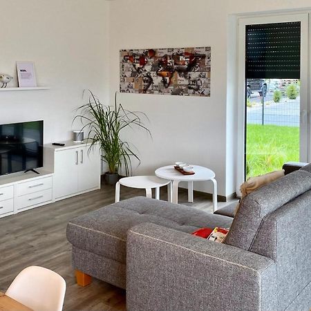 Ferienhaus Moin. Am Harkebruegger See Mit Sauna Barssel  Buitenkant foto