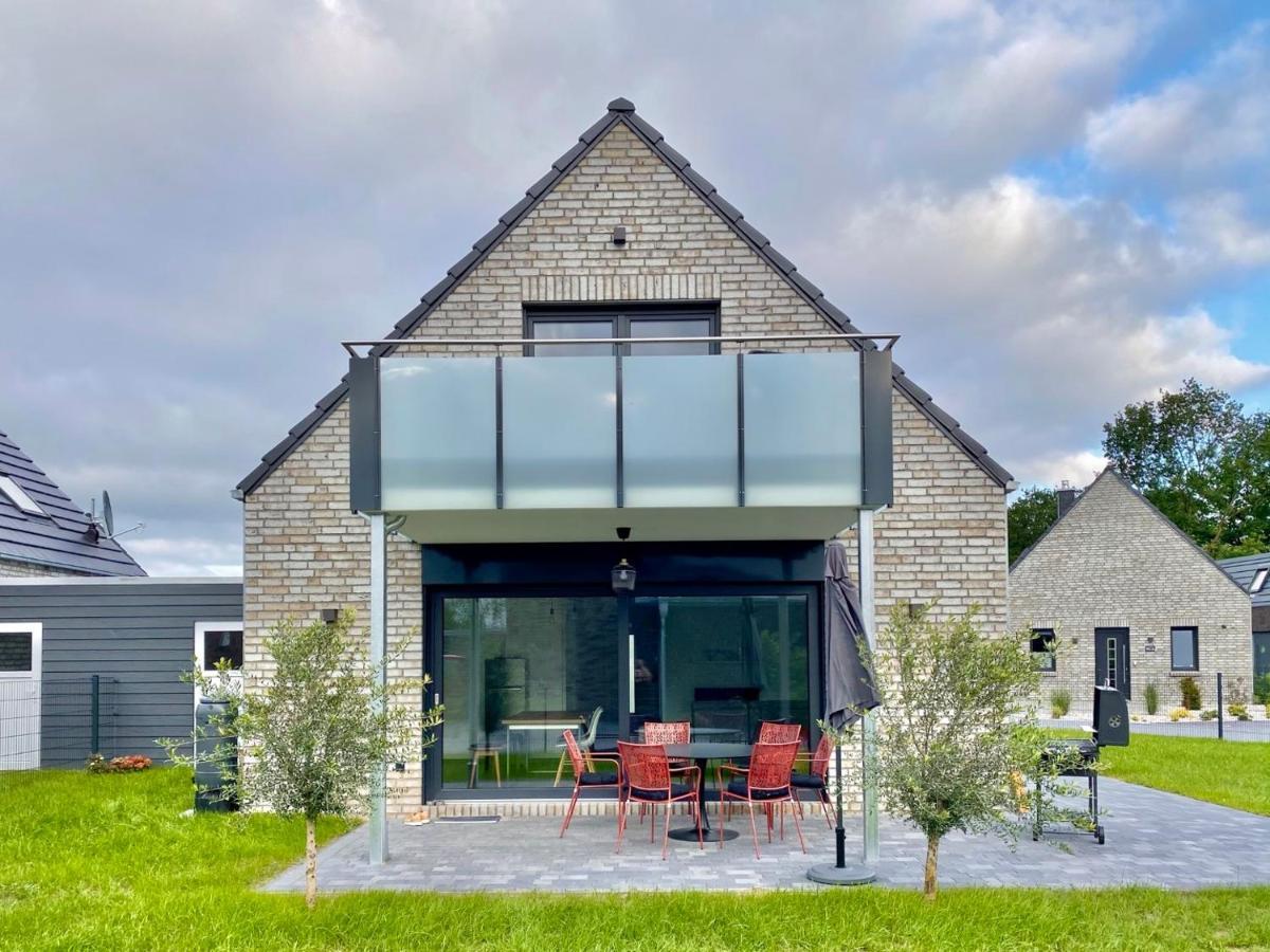 Ferienhaus Moin. Am Harkebruegger See Mit Sauna Barssel  Buitenkant foto